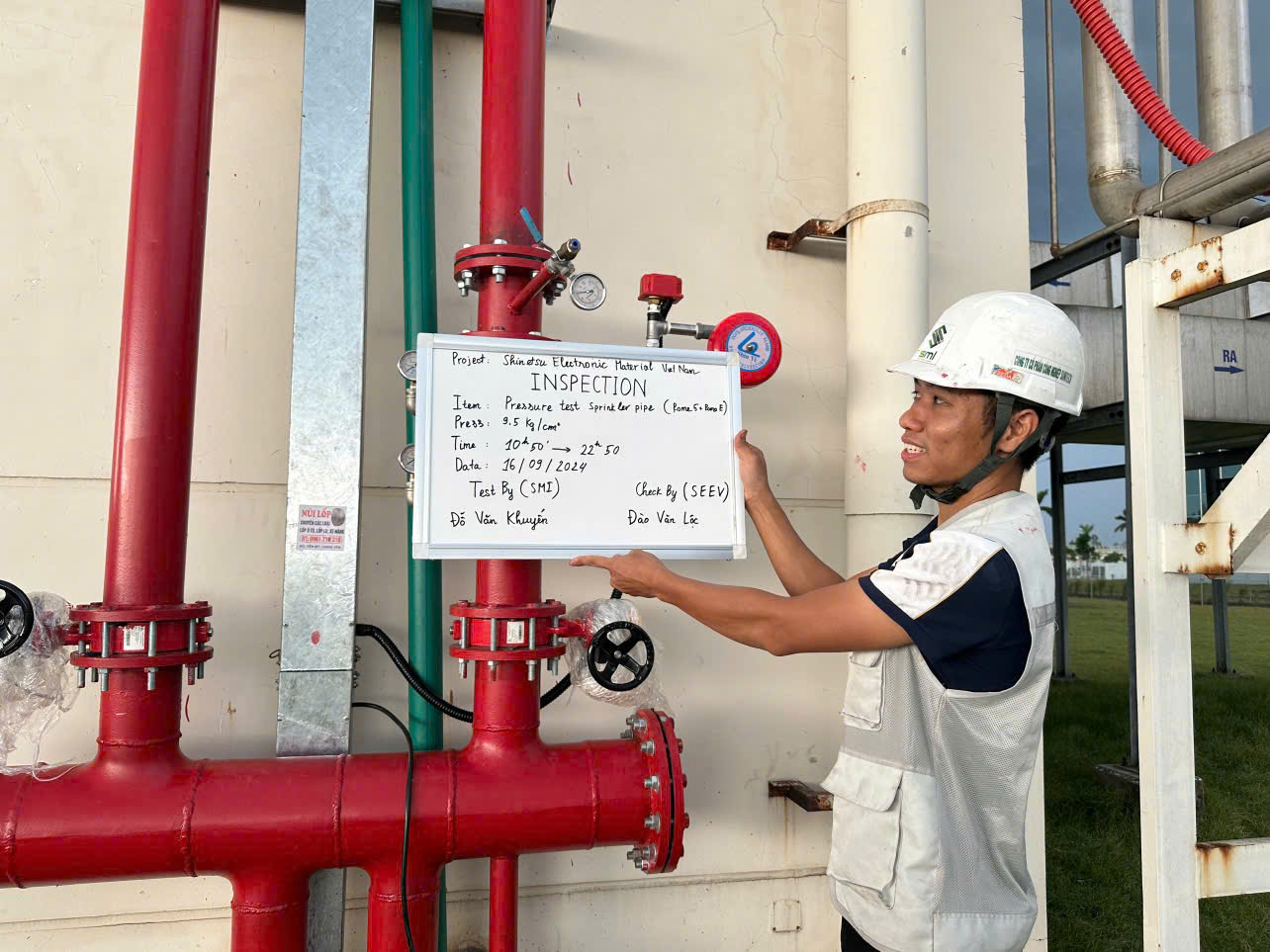 Cải tạo phòng sản xuất và xây dựng mới phòng bơm KCN thăng long 2